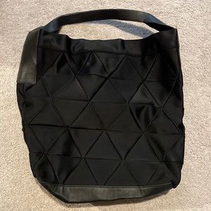 Like new lululemon large shoulder tote bag